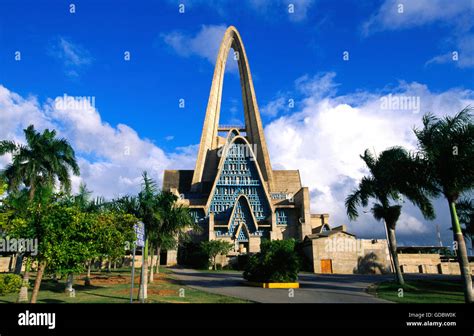 cathedral of higuey website.